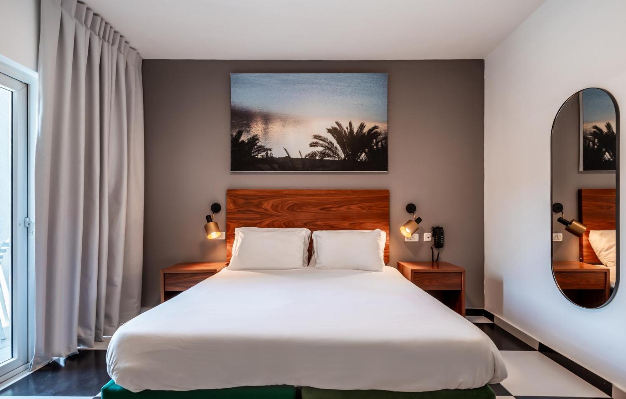 Hotel Jacob Tibériade Extérieur photo