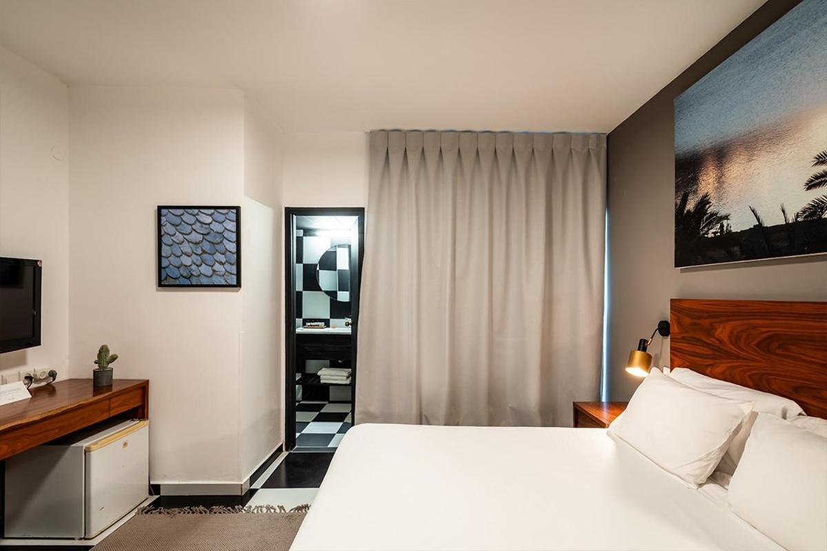Hotel Jacob Tibériade Extérieur photo
