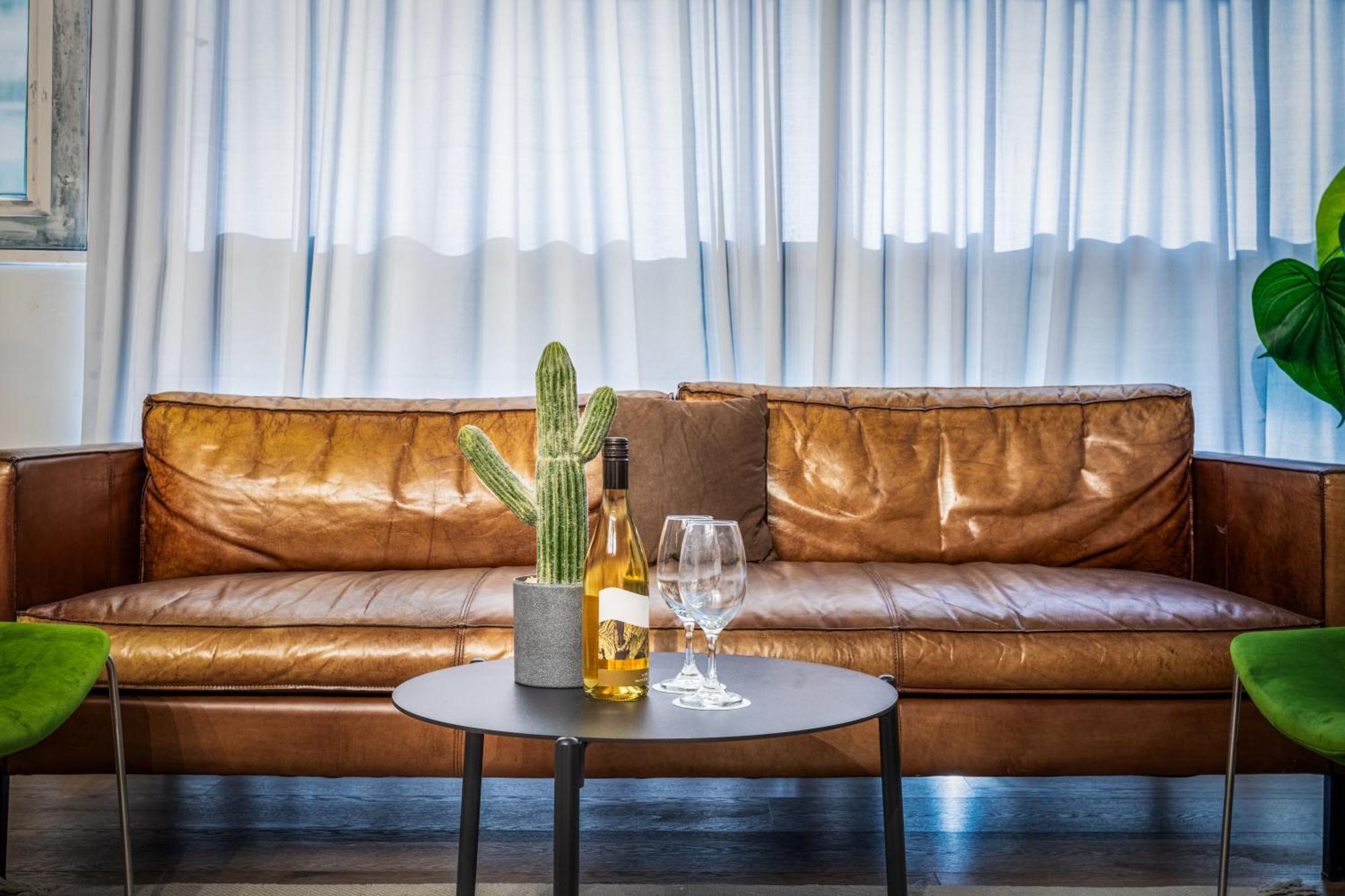 Hotel Jacob Tibériade Extérieur photo