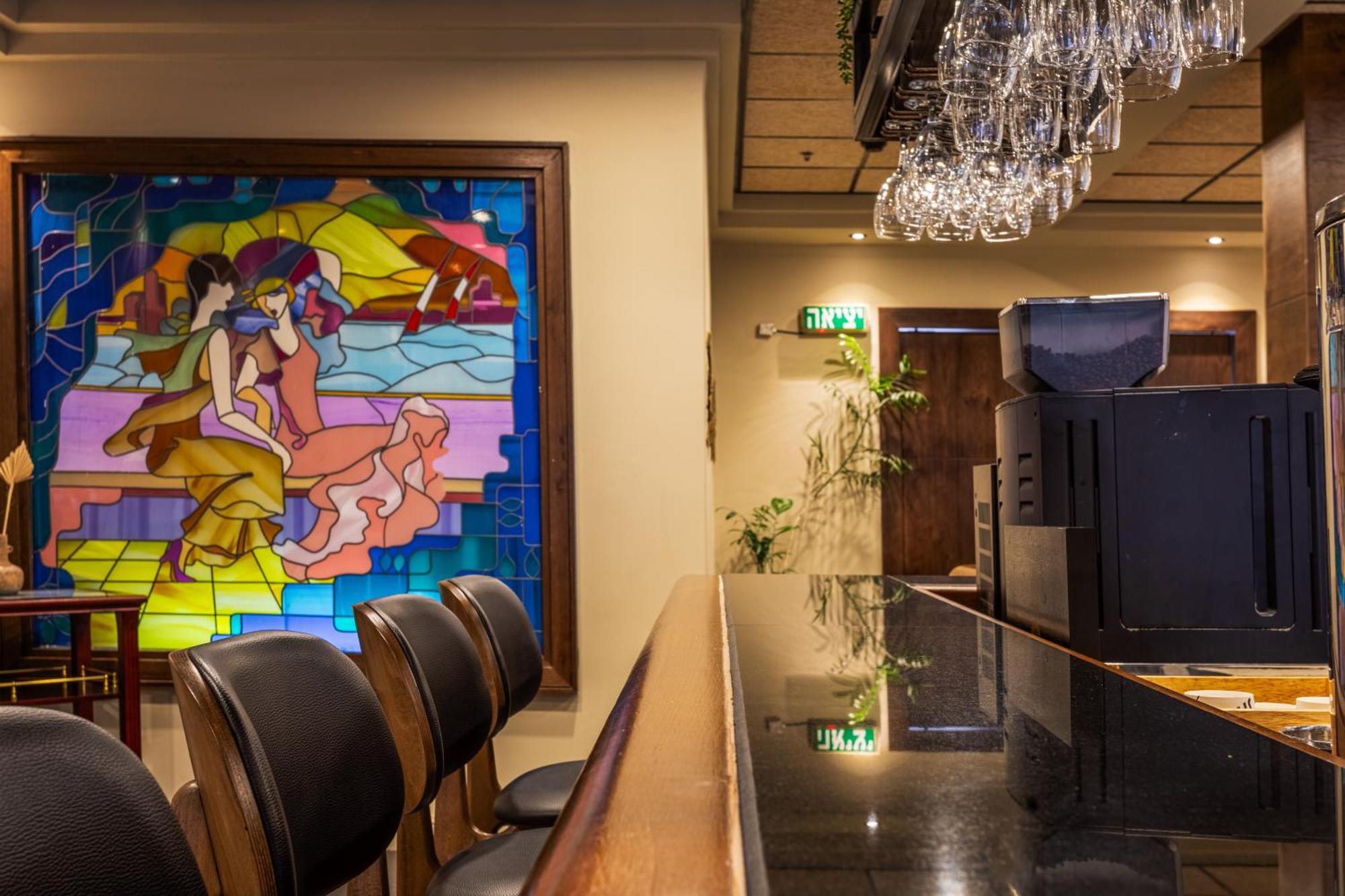 Hotel Jacob Tibériade Extérieur photo